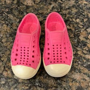 Native toddler size 7